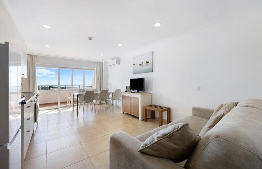Cozy Apartment With Seaview 300M From The Beach Portimão Zewnętrze zdjęcie