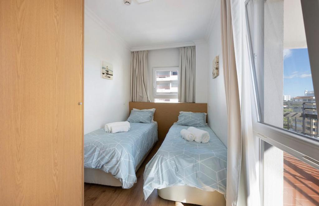 Cozy Apartment With Seaview 300M From The Beach Portimão Zewnętrze zdjęcie