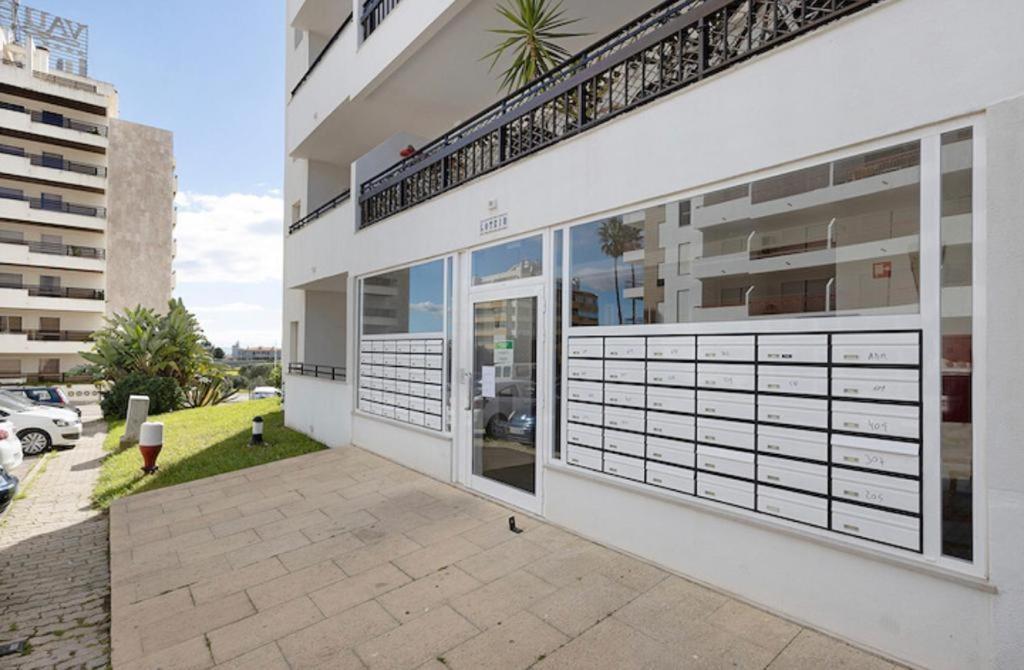 Cozy Apartment With Seaview 300M From The Beach Portimão Zewnętrze zdjęcie